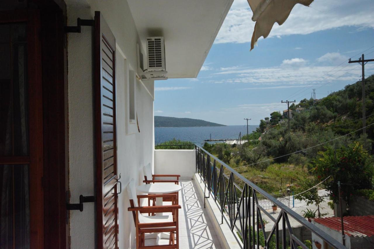 Nikis Rooms Kalamakia Экстерьер фото